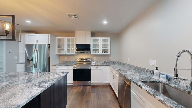 5 Gold Crest Drive, North Reading, MA 01864