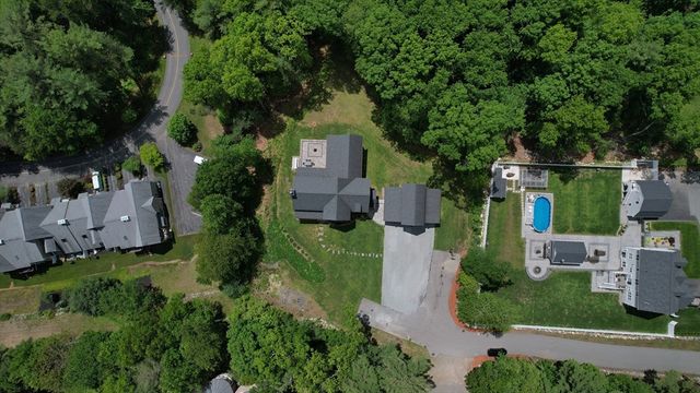 5 Gold Crest Drive, North Reading, MA 01864
