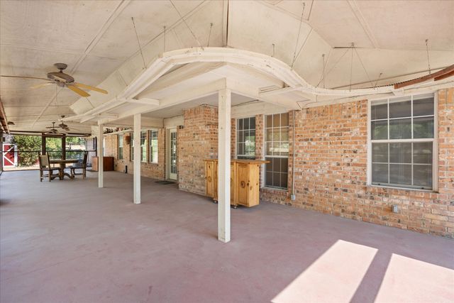 4201 E Bankhead Highway, Weatherford, TX 76087
