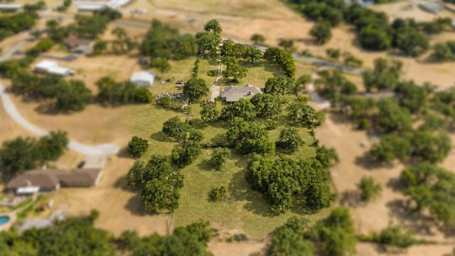 4201 E Bankhead Highway, Weatherford, TX 76087