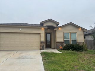 2209 Onyx Dr, Corpus Christi, TX 78414