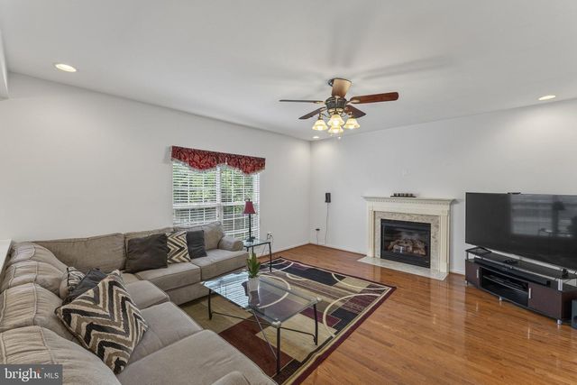 5 AZALEA ST, Fredericksburg, VA 22406
