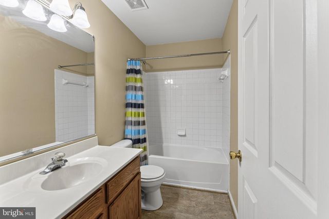 5 AZALEA ST, Fredericksburg, VA 22406