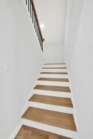 6513 S Mozart Street, Chicago, IL 60629