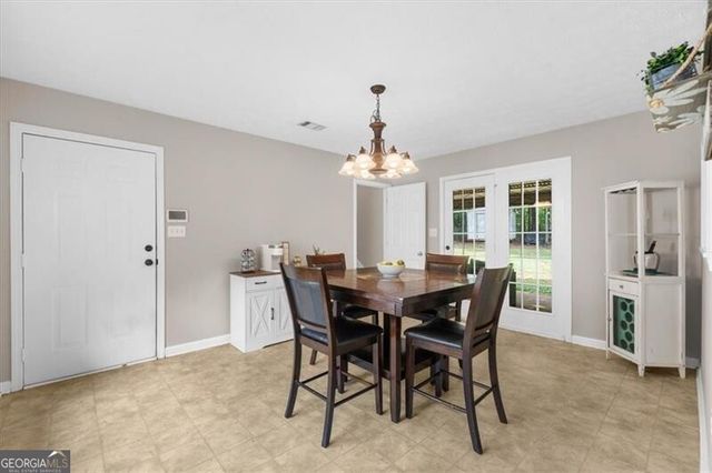 300 Cobb Court, Hampton, GA 30228
