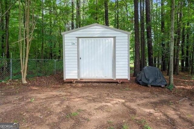 300 Cobb Court, Hampton, GA 30228