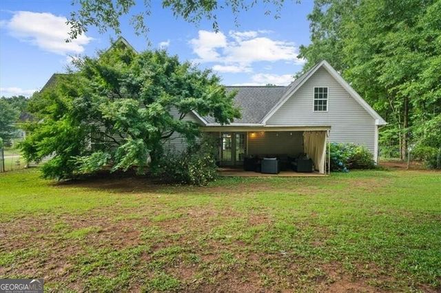 300 Cobb Court, Hampton, GA 30228