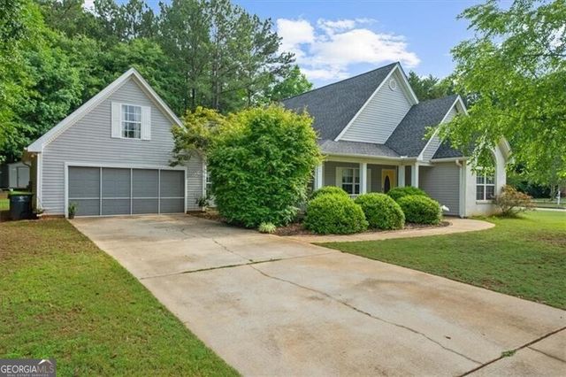300 Cobb Court, Hampton, GA 30228