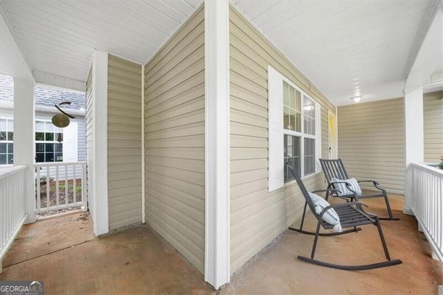 300 Cobb Court, Hampton, GA 30228