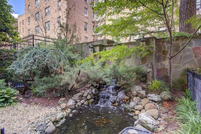37-27 86th Street 5S, Jackson Heights, NY 11372