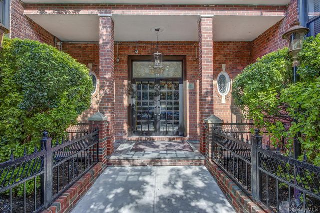 37-27 86th Street 5S, Jackson Heights, NY 11372