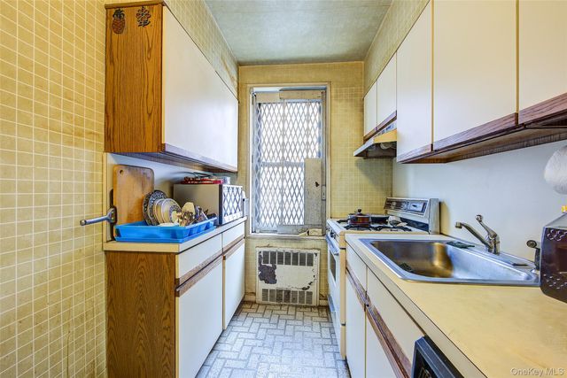 37-27 86th Street 5S, Jackson Heights, NY 11372