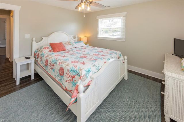 3636 Sandpiper RD, Virginia Beach, VA 23456