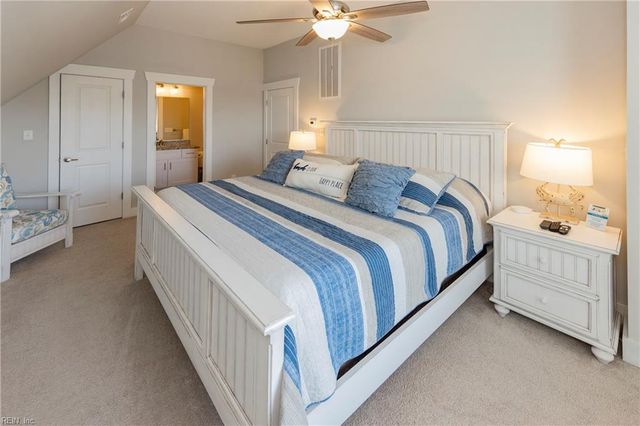 3636 Sandpiper RD, Virginia Beach, VA 23456