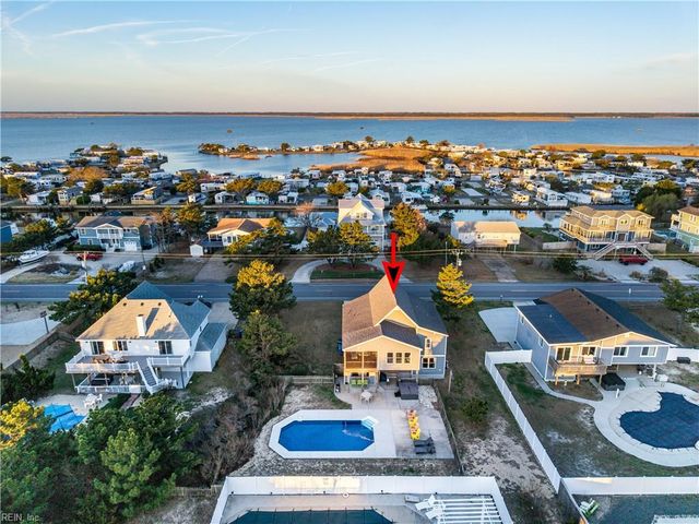 3636 Sandpiper RD, Virginia Beach, VA 23456