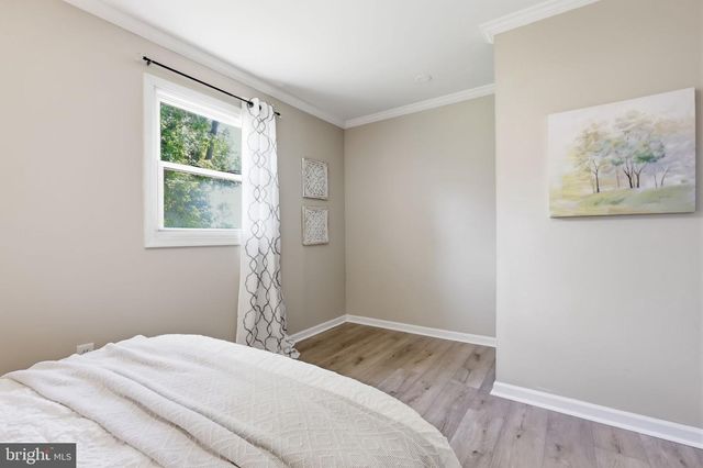 584 WILK DR, Morrisville, PA 19067