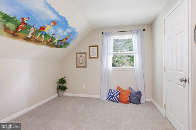 584 WILK DR, Morrisville, PA 19067