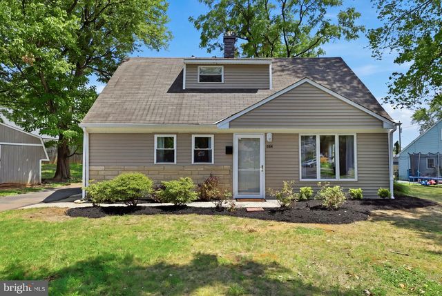 584 WILK DR, Morrisville, PA 19067