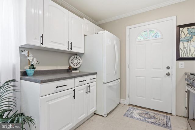 584 WILK DR, Morrisville, PA 19067