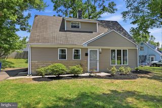 584 WILK DR, Morrisville, PA 19067