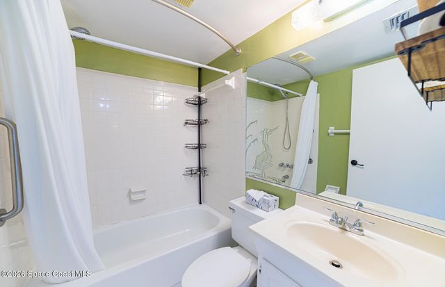 200 Saint Lucie Lane 203, Cocoa Beach, FL 32931