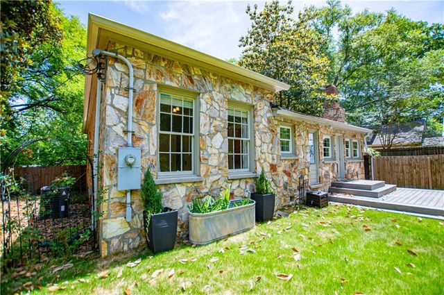 8503 Price Avenue, Douglasville, GA 30134