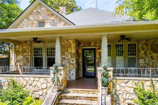 8503 Price Avenue, Douglasville, GA 30134