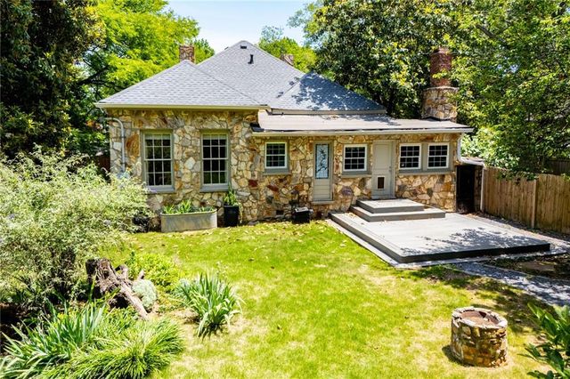 8503 Price Avenue, Douglasville, GA 30134
