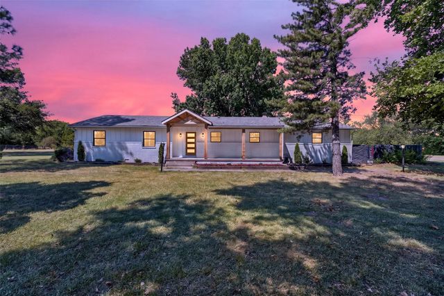 13203 E 103rd Street N, Owasso, OK 74055