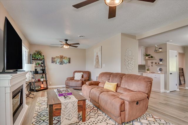 2327 Shadowood Drive, Augusta, GA 30906