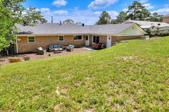 2327 Shadowood Drive, Augusta, GA 30906