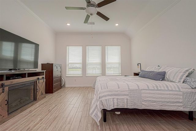 4417 Camden Lake Lane, Rosharon, TX 77583