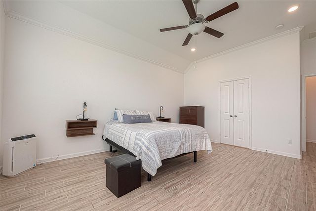 4417 Camden Lake Lane, Rosharon, TX 77583