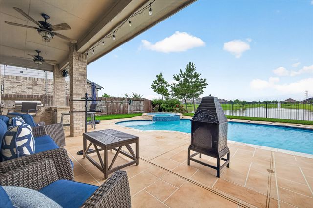4417 Camden Lake Lane, Rosharon, TX 77583