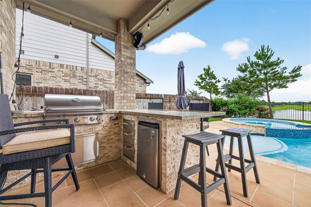 4417 Camden Lake Lane, Rosharon, TX 77583