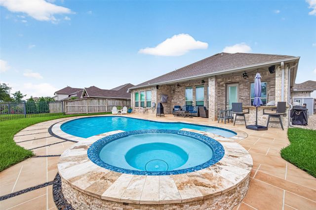 4417 Camden Lake Lane, Rosharon, TX 77583