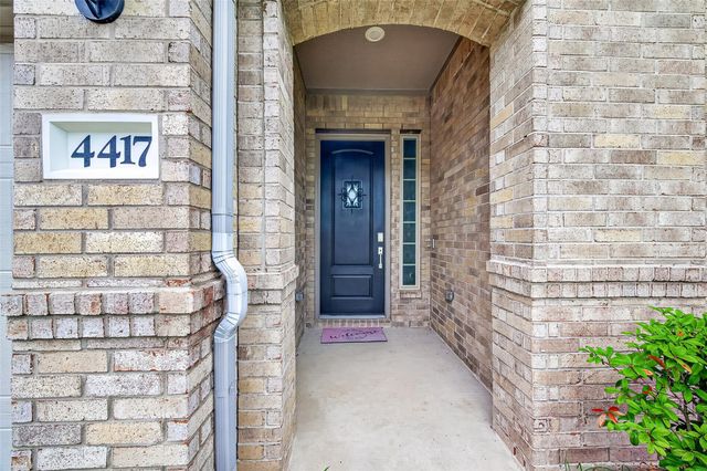 4417 Camden Lake Lane, Rosharon, TX 77583