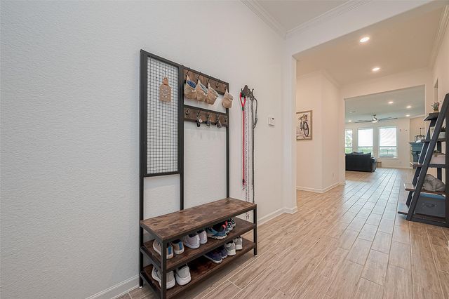 4417 Camden Lake Lane, Rosharon, TX 77583