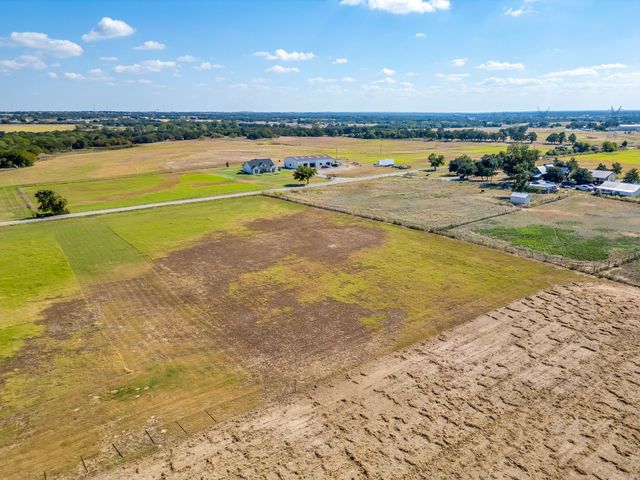 1112 Clover Drive, Poolville, TX 76487