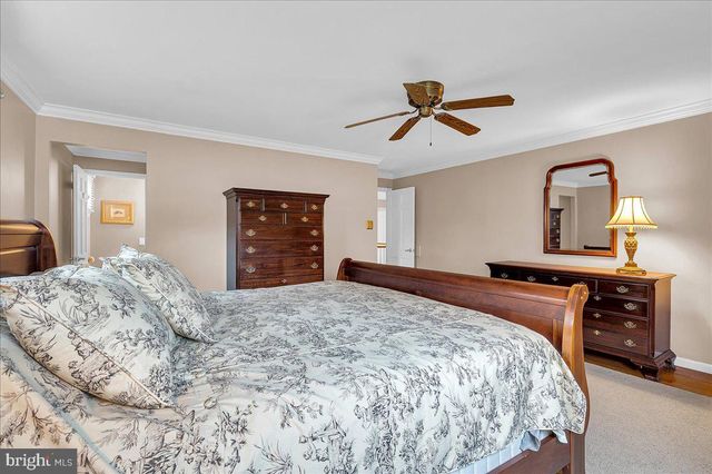3002 MAPLE SHADE LN, Wilmington, DE 19810