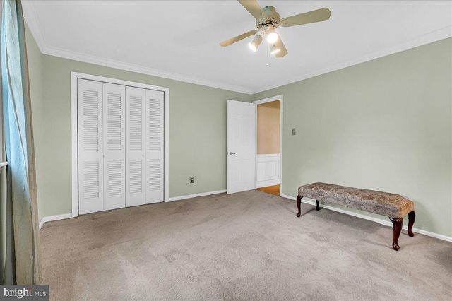 3002 MAPLE SHADE LN, Wilmington, DE 19810