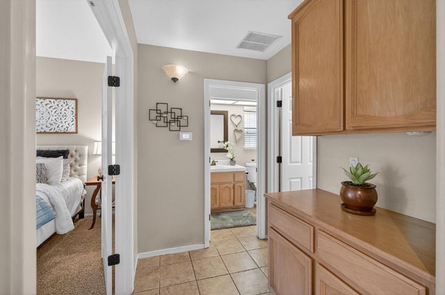 7817 MELFORT Way, Elk Grove, CA 95758