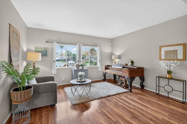 7817 MELFORT Way, Elk Grove, CA 95758