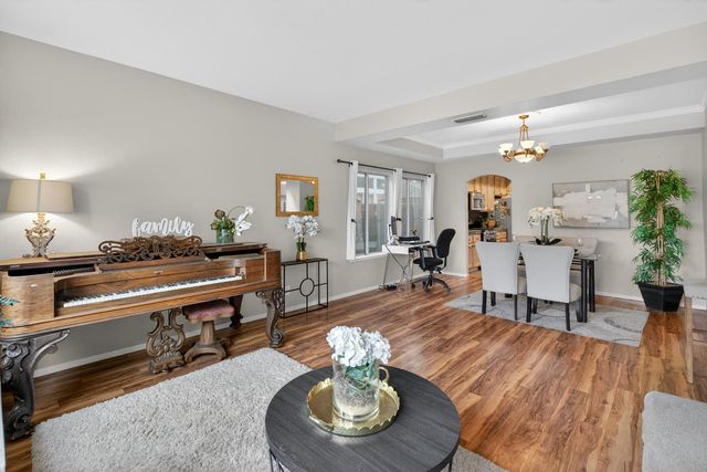 7817 MELFORT Way, Elk Grove, CA 95758