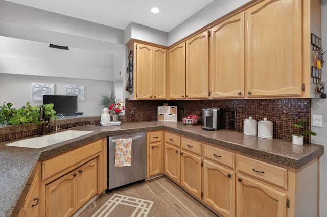 7817 MELFORT Way, Elk Grove, CA 95758