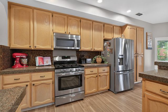 7817 MELFORT Way, Elk Grove, CA 95758