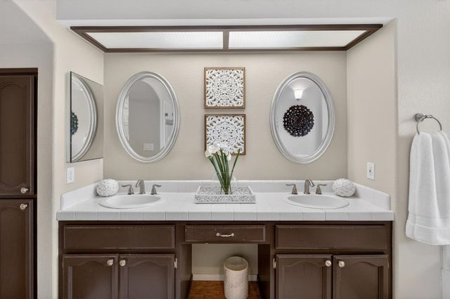 7817 MELFORT Way, Elk Grove, CA 95758