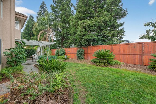 7817 MELFORT Way, Elk Grove, CA 95758