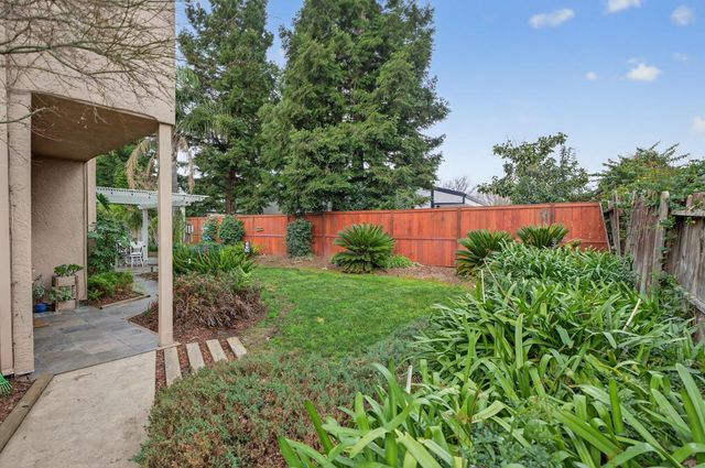 7817 MELFORT Way, Elk Grove, CA 95758