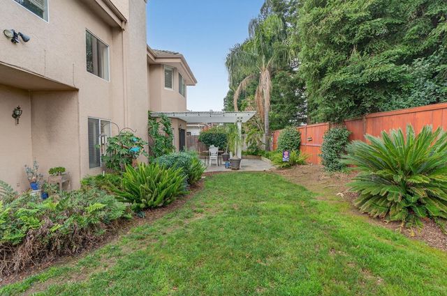 7817 MELFORT Way, Elk Grove, CA 95758